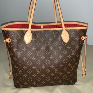 Authentic Louis Vuitton Neverfull MM ~ Monogram